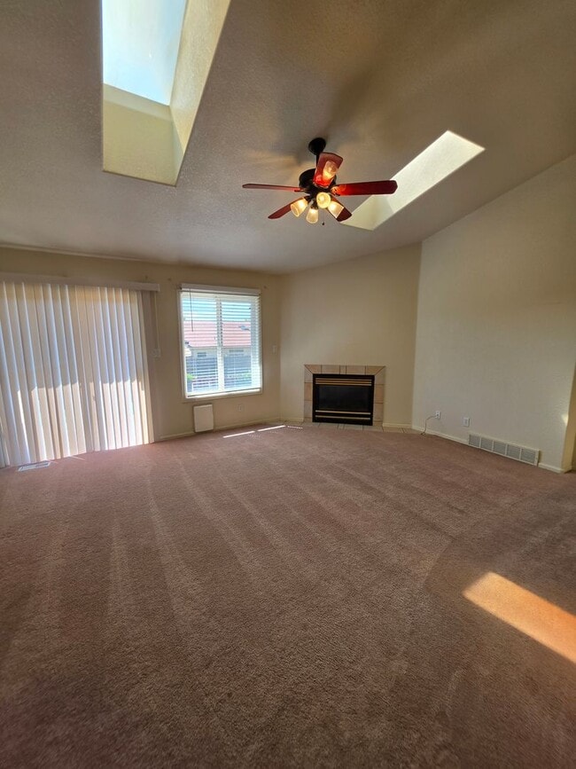 Photo - 1636 Weatherby Ln