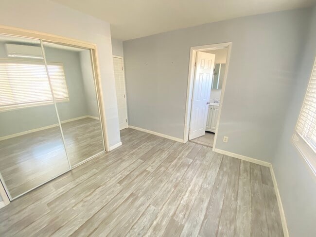 Photo - 3053 Greyling Dr