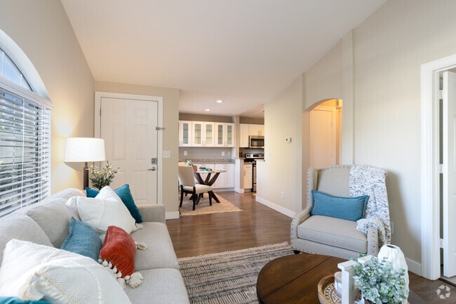 Model B - Entertaining Space - Hillcrest View