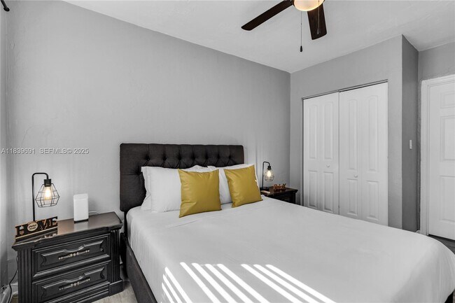 Photo - 105 SW 5th Ct Unit 3