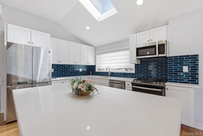 Photo - 1374 Prospect Ave