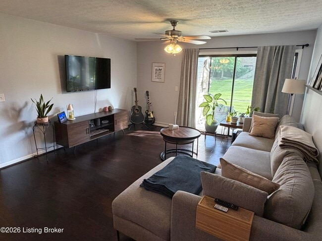 Photo - 341 Piatt Pl Unit 104