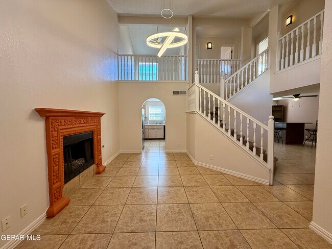 Photo - 7404 Luz De Lumbre Ave