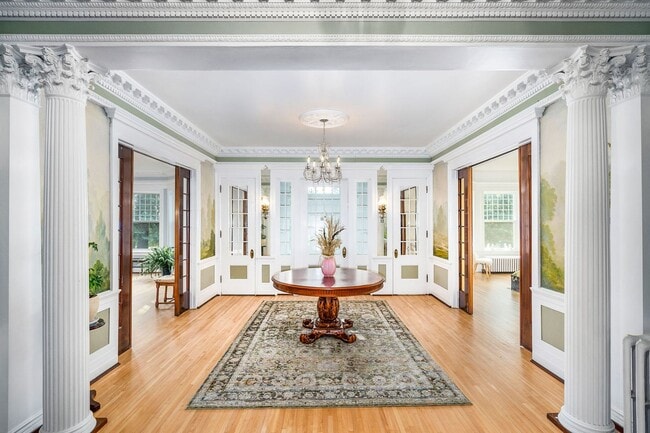 Photo - Beautiful 3 Bedroom/2 Bathroom First Floor Apartment in East Duluth Mansion - AVAILABLE JUNE! Unit 2307 E Superior St - 1