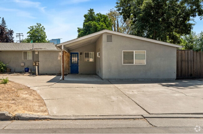 Building Photo - 633 F St Rental