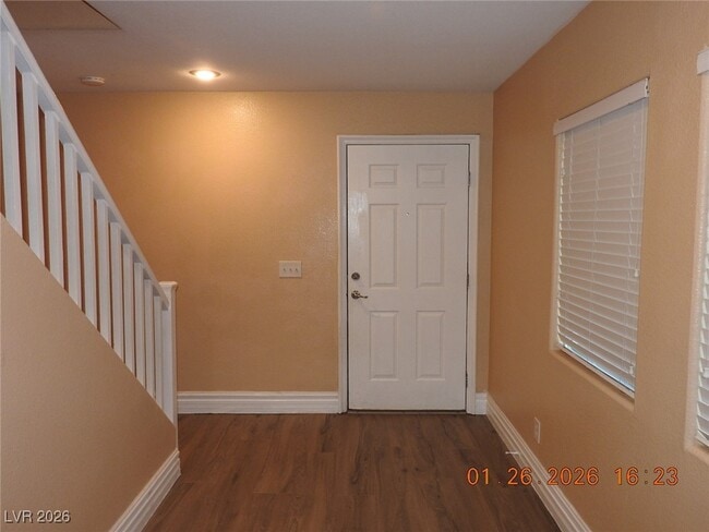 Photo - 317 Dogleg Dr