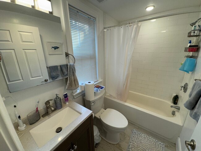 30 Cambridge Ter., #2 - 30 Cambridge Ter Unit 2