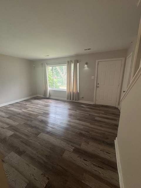 Building Photo - 414 E 109th St Rental