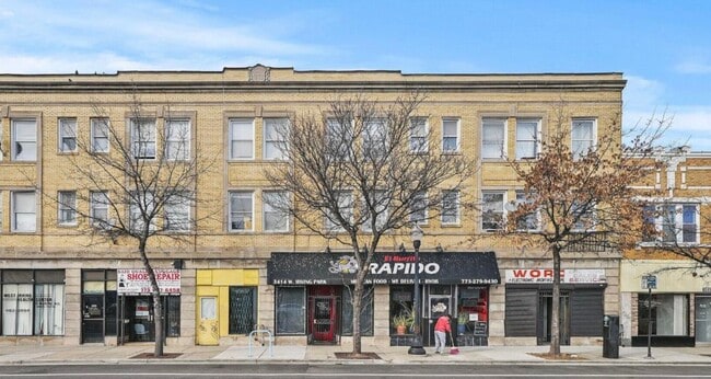 Photo - 3420 W Irving Park Rd Casa