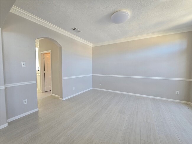 Photo - 18819 Harbor Key Cir