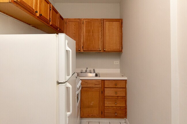 Photo - 508 W Melrose St Unidad 112