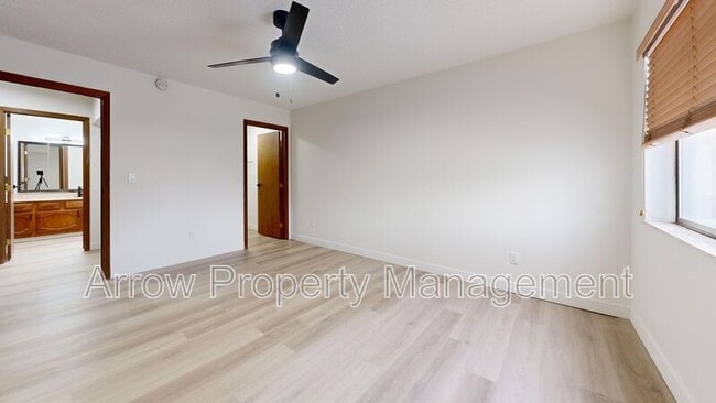 203 E Arbor Ave