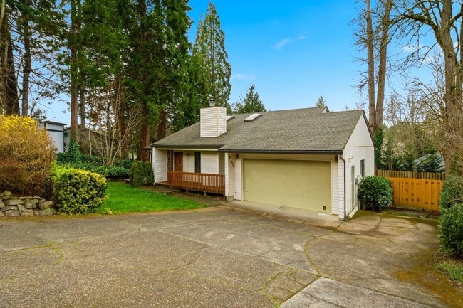 Photo - 21979 SW Mandan Dr