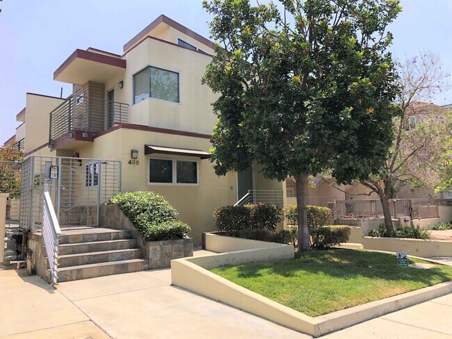 Photo - 408 Cameron Pl Unidad D