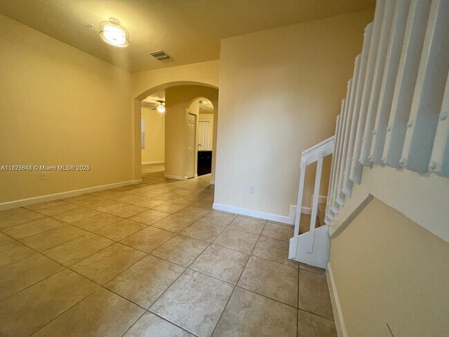 Photo - 133 SE 28th Ter