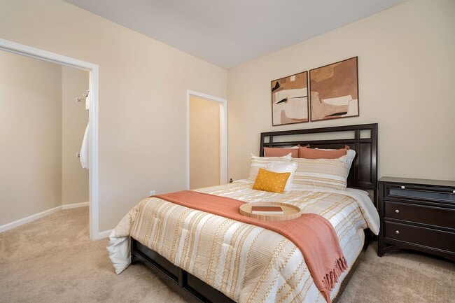 Brookstone Crossing Apartments