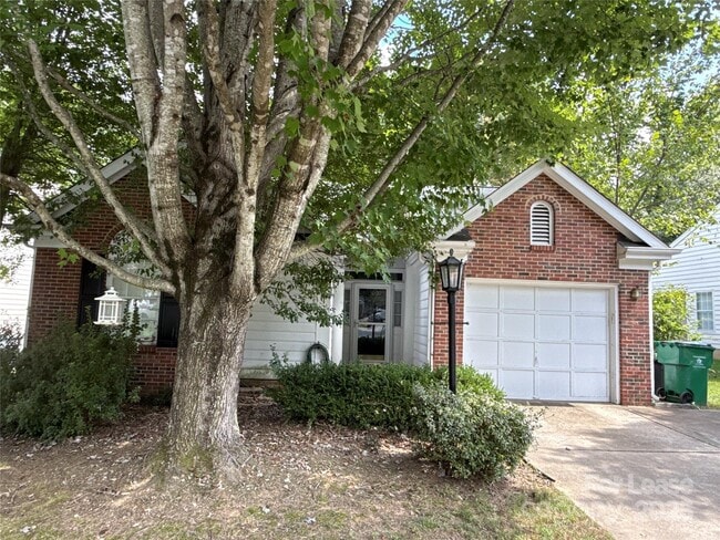 Photo - 8600 Lockerbie Ln Casa