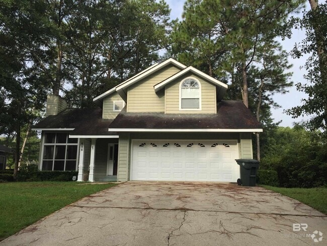 Building Photo - 128 Worchester Dr Rental