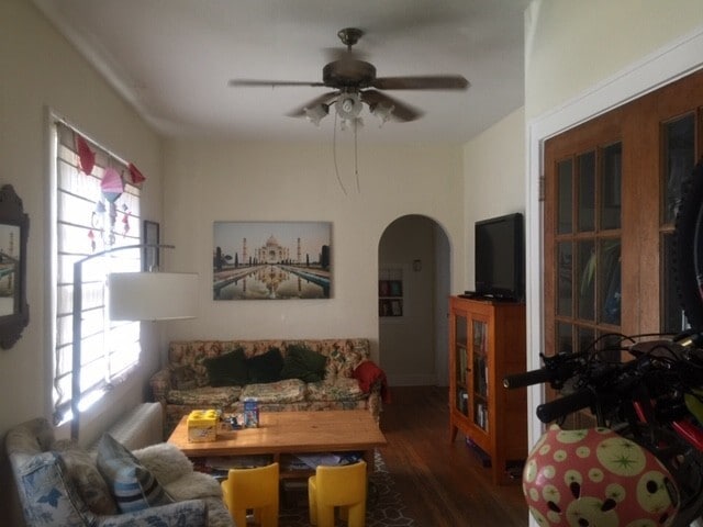 Photo - Charming bungalow in the heart of Colonial Williamsburg!