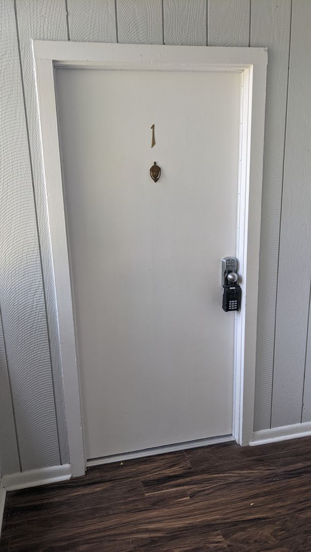 Photo - Walking distance to Gulch/Music row! WATER...