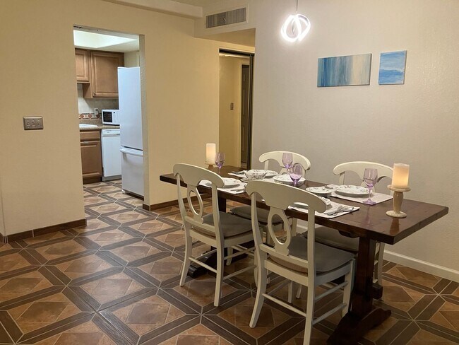 Photo - $2,000 - 2BR,  1.5BA, 1,147 SF Condominium...