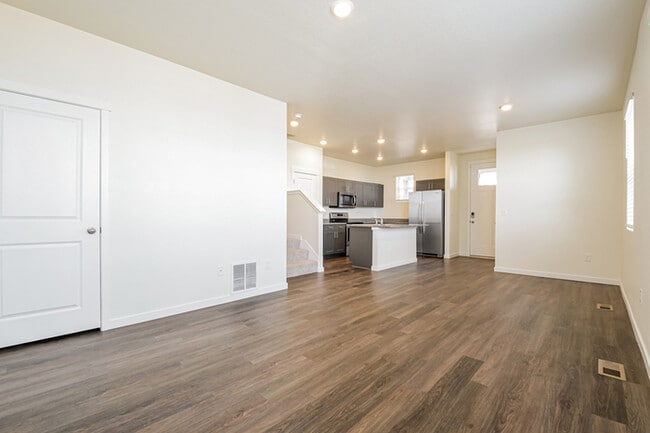 Photo - 13464 Oneida Ln