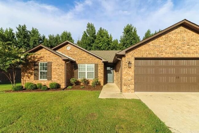 Building Photo - 712 Troy Cove