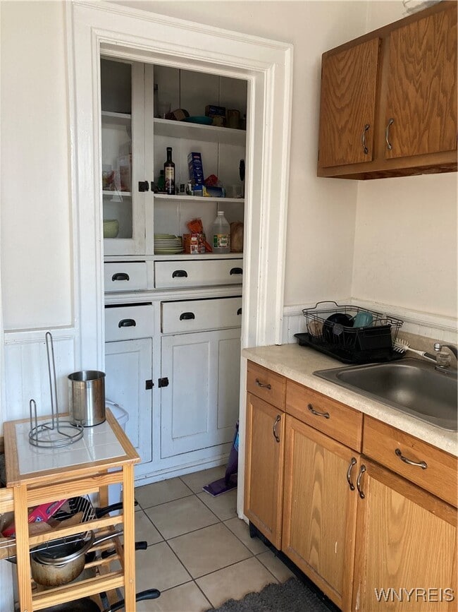 Photo - 44 N Pearl St