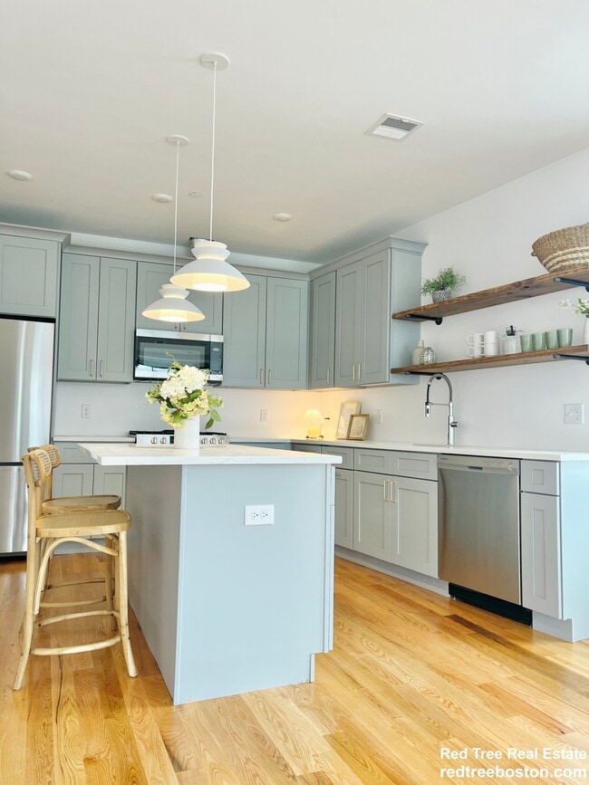 Photo - 15 Maywood St Unidad 3 Rental