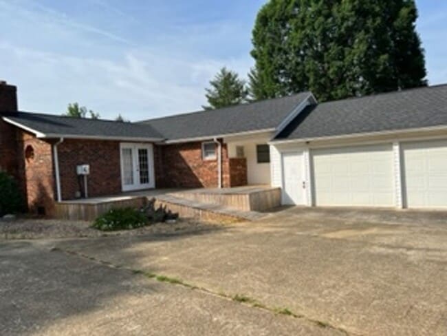 Photo - Old Fort Rental