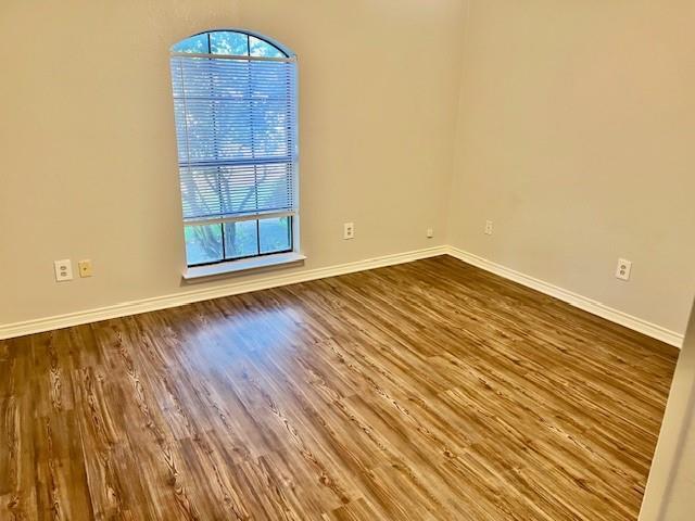 Photo - 138 E Bethel School Rd