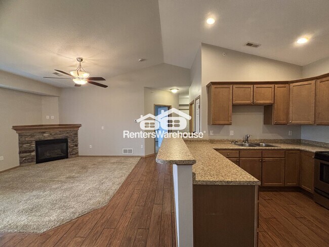 Photo - 2000 Meadow Ct Unit 511