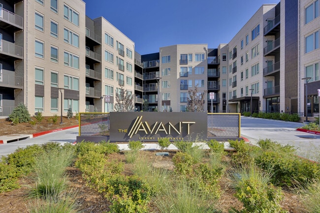 Photo - The Avant