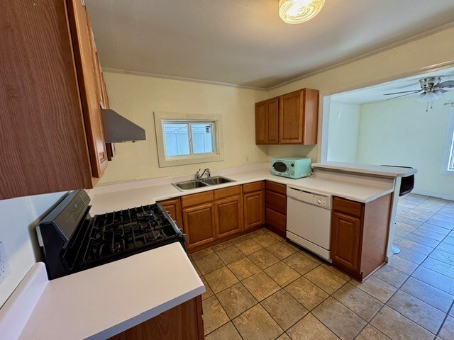 Photo - 352 Bonita St