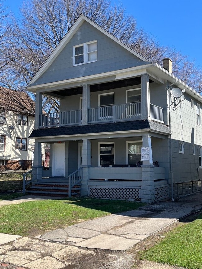 Photo - 3339 W.84th Unit 2nd Floor