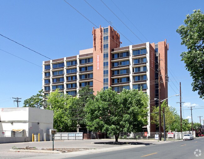Brentwood Tower - Brentwood Tower Apartments