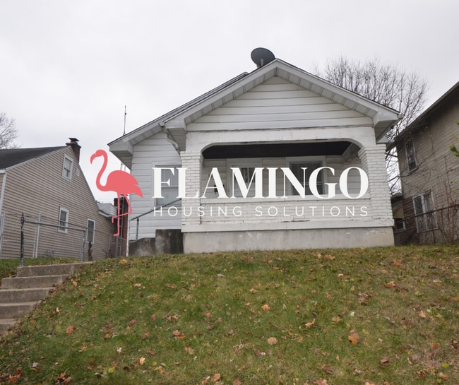 Building Photo - 622 W Fairview Ave