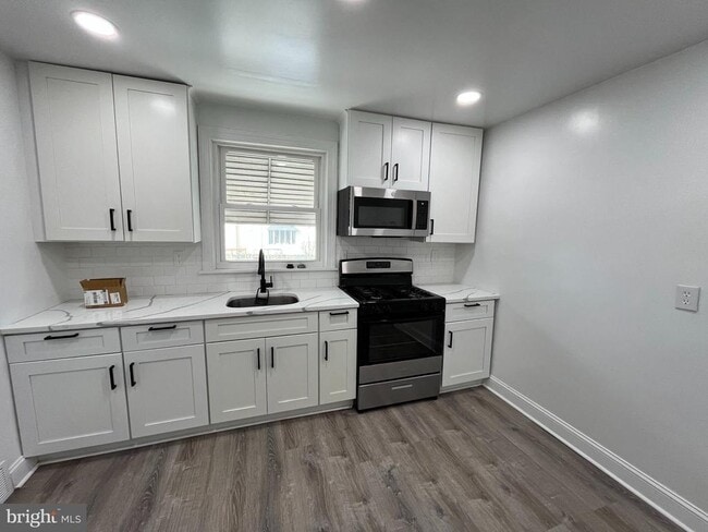 Photo - 1113 E Hunting Park Ave