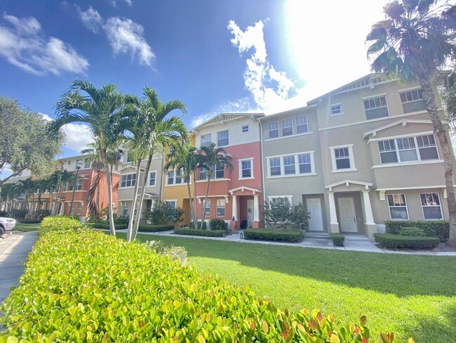 Photo - 609 Amador Ln Townhome