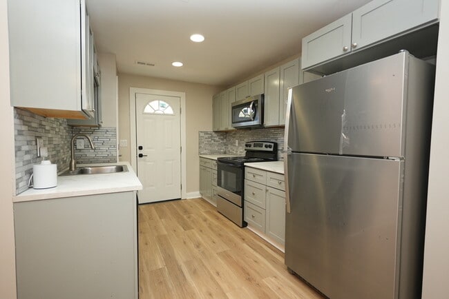 Photo - Newly Renovated Home Minutes from Uptown!