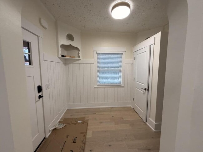 Photo - 245 Edgerton St