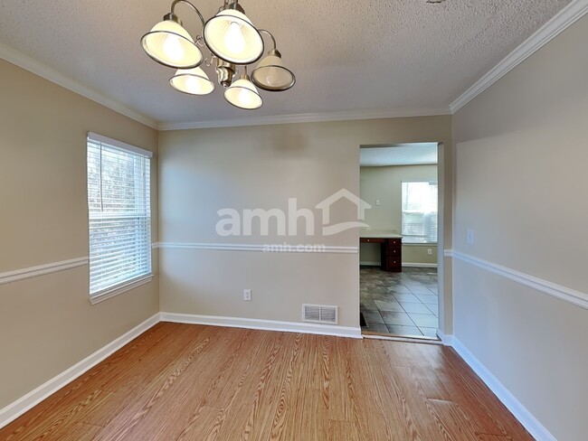 Photo - 117 Bainbridge Ct