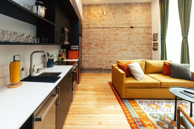 Photo - 1911 3rd Ave N Unidad ID1352413P