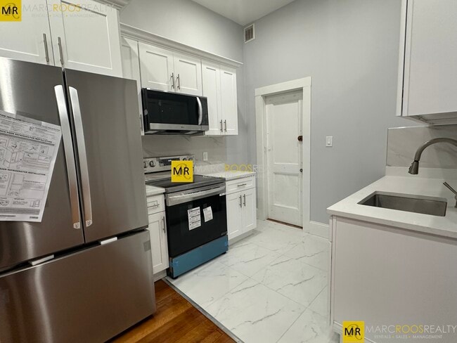 Photo - 474 Commonwealth Ave Unit 2