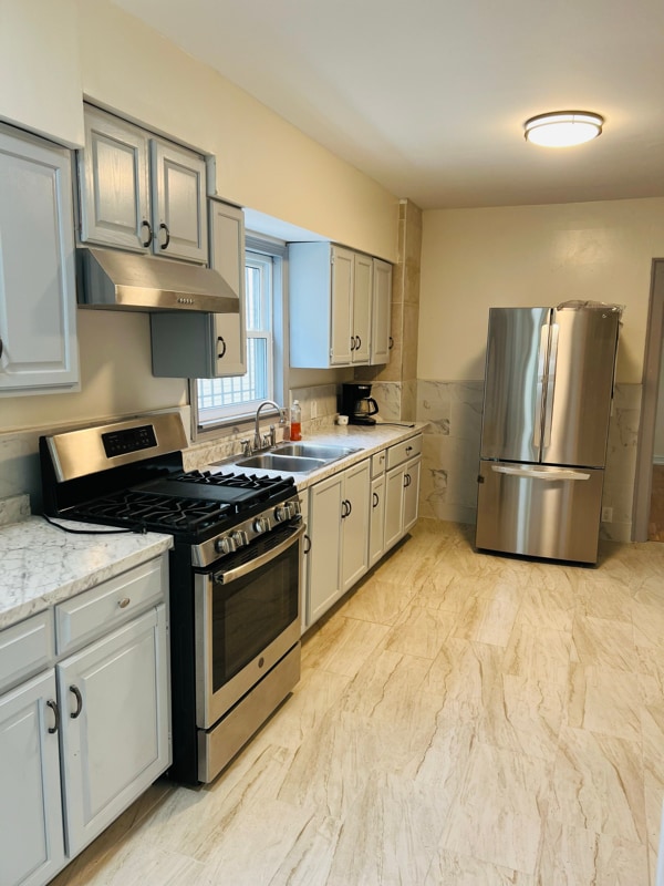 Photo - 291 Wohlers Ave Unidad lower