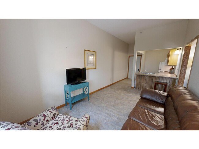 Photo - 542 Benson Ave SW Unit 206