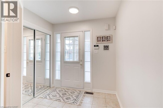 Photo - 1004 Donnelly St