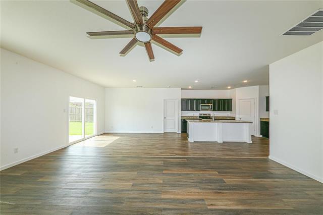 746 Wilshire Dr