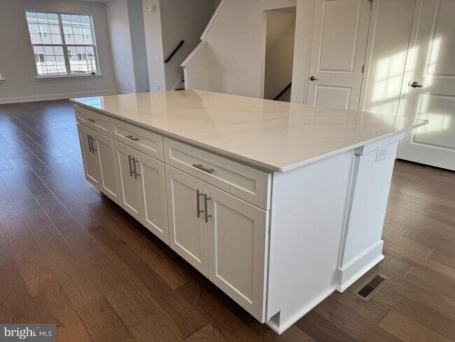 Photo - 117 FRED CLARK Dr