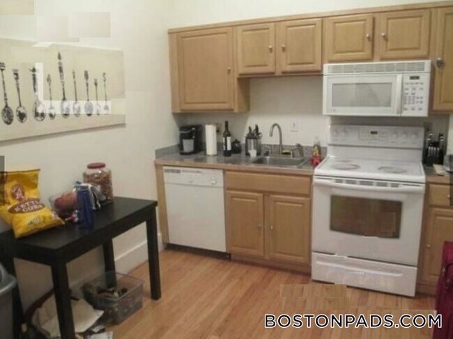 Photo - 15 Aberdeen St Unidad 2